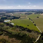 Apartamento Luxusní Blonde Farm Slavetin