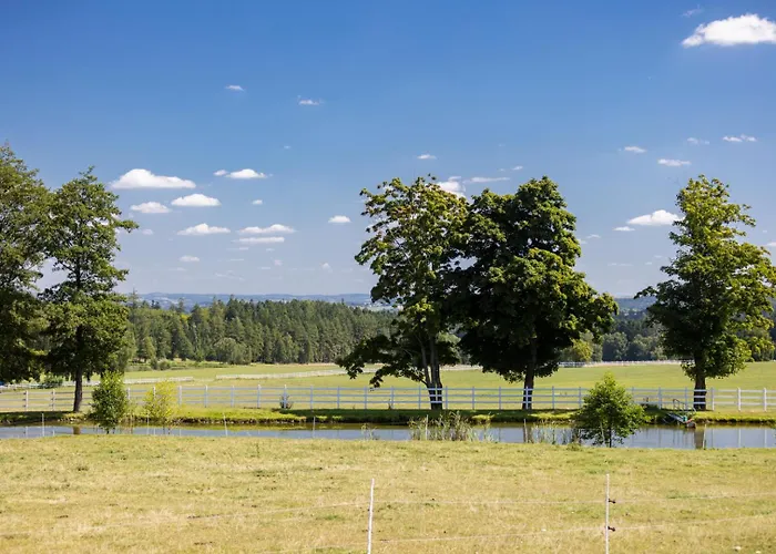 Luxusni Blonde Farm Διαμέρισμα Slavetin